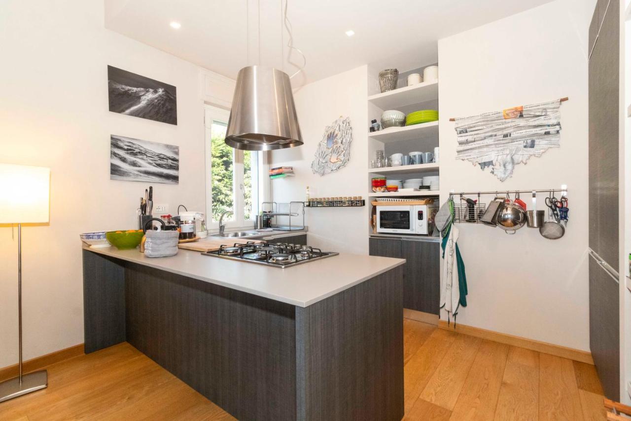 Charming Apartment With Parking! Torino Eksteriør bilde