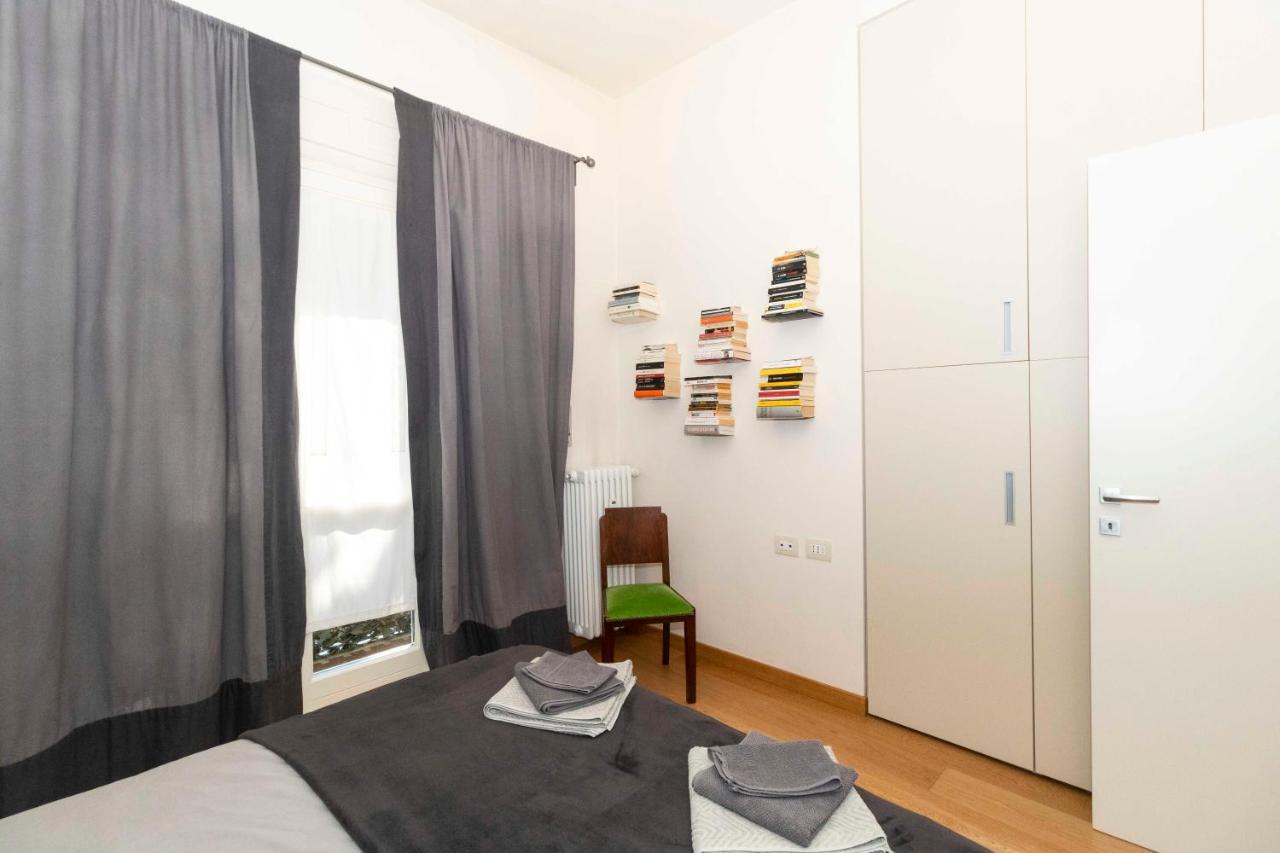 Charming Apartment With Parking! Torino Eksteriør bilde