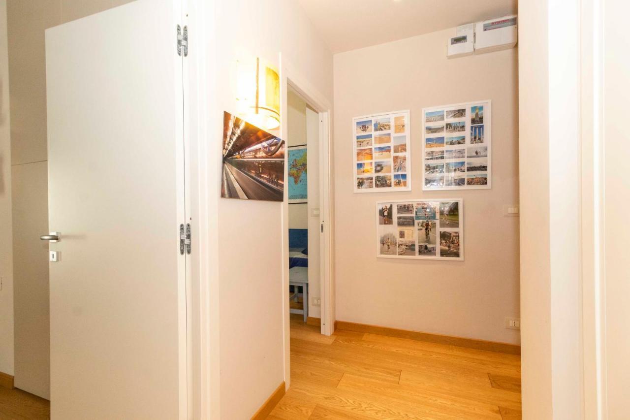 Charming Apartment With Parking! Torino Eksteriør bilde